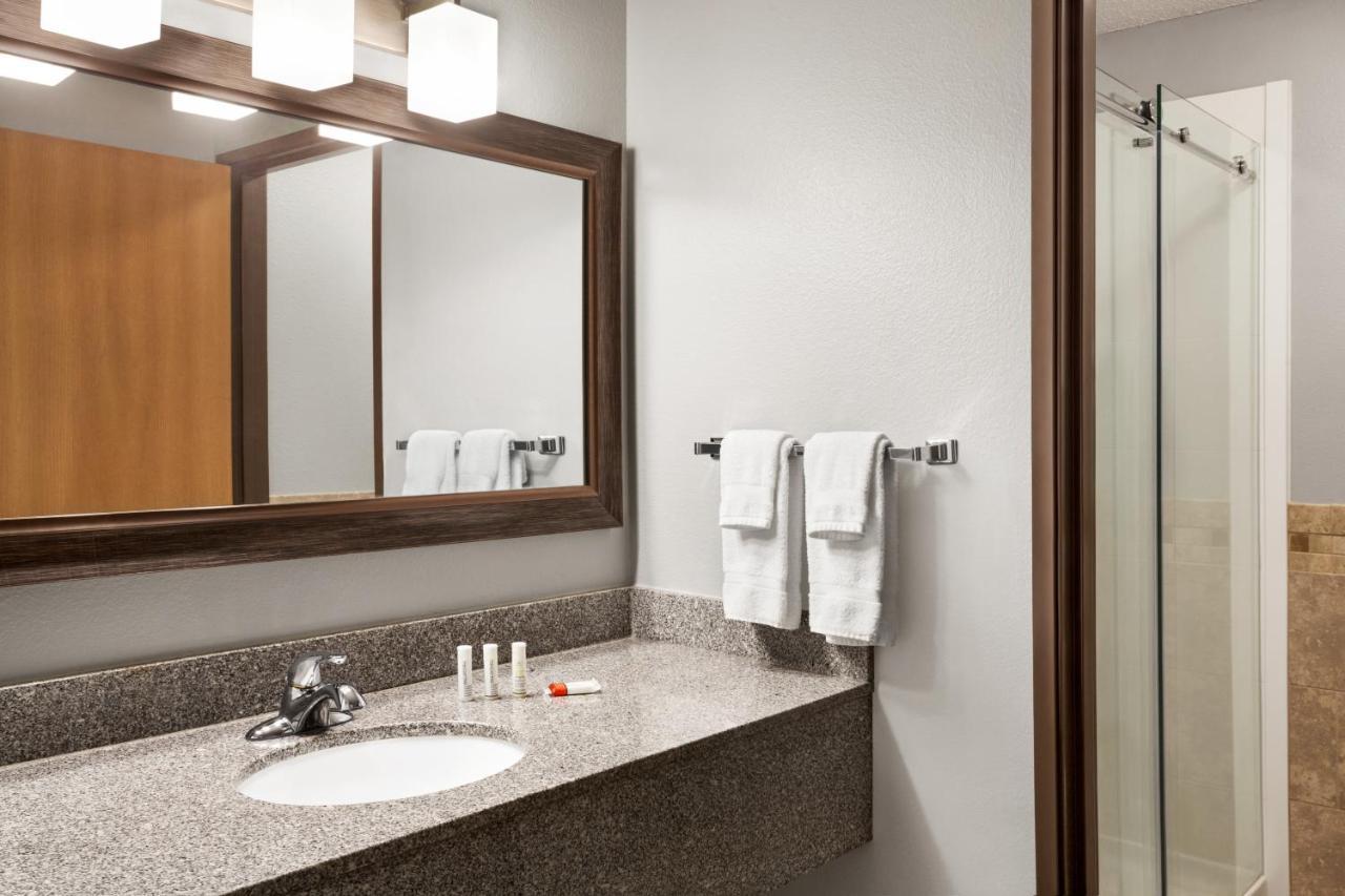 Americinn By Wyndham Sauk Centre Zimmer foto